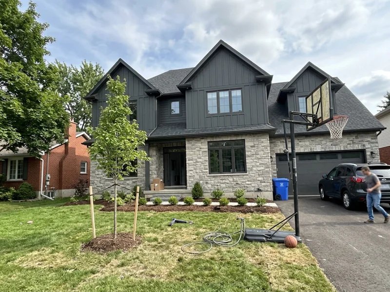 Finished Headon Forest home built after the lot evaluation caught a setback issue